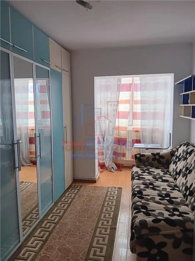Langa padure Bd Poitiers Etajul 1 - Apartament 3 camere - foto 5
