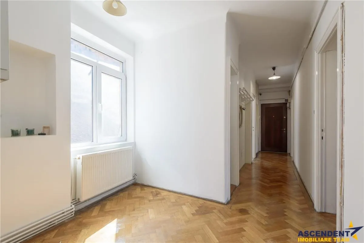 O proprietate care isi pastreaza valoarea: farmec autentic si locatie premium - foto 13