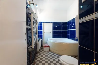 O proprietate care isi pastreaza valoarea: farmec autentic si locatie premium - foto 8