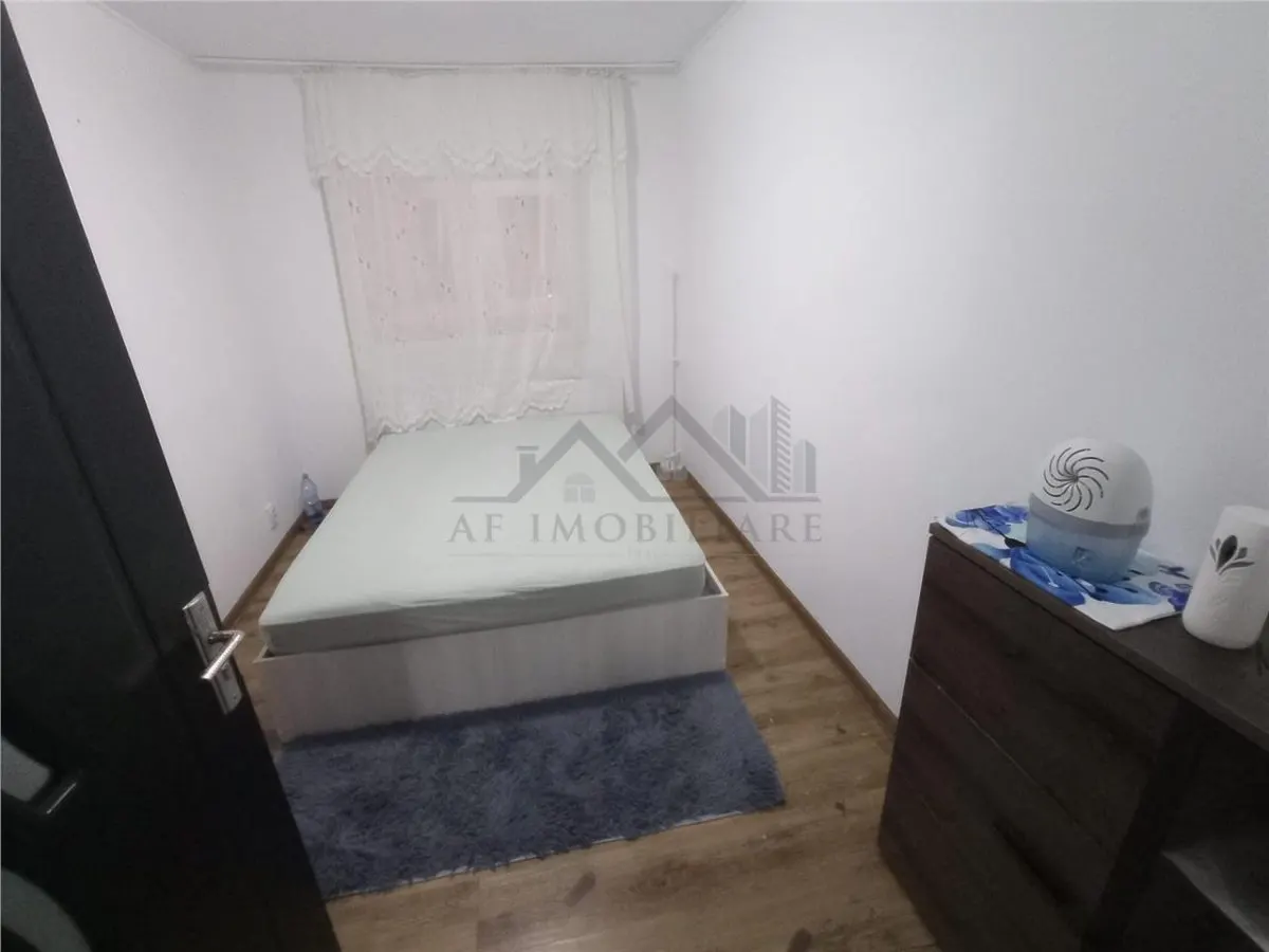 Podu Ros - langa Cresa si Scoala - Apartament 4 camere - foto 16