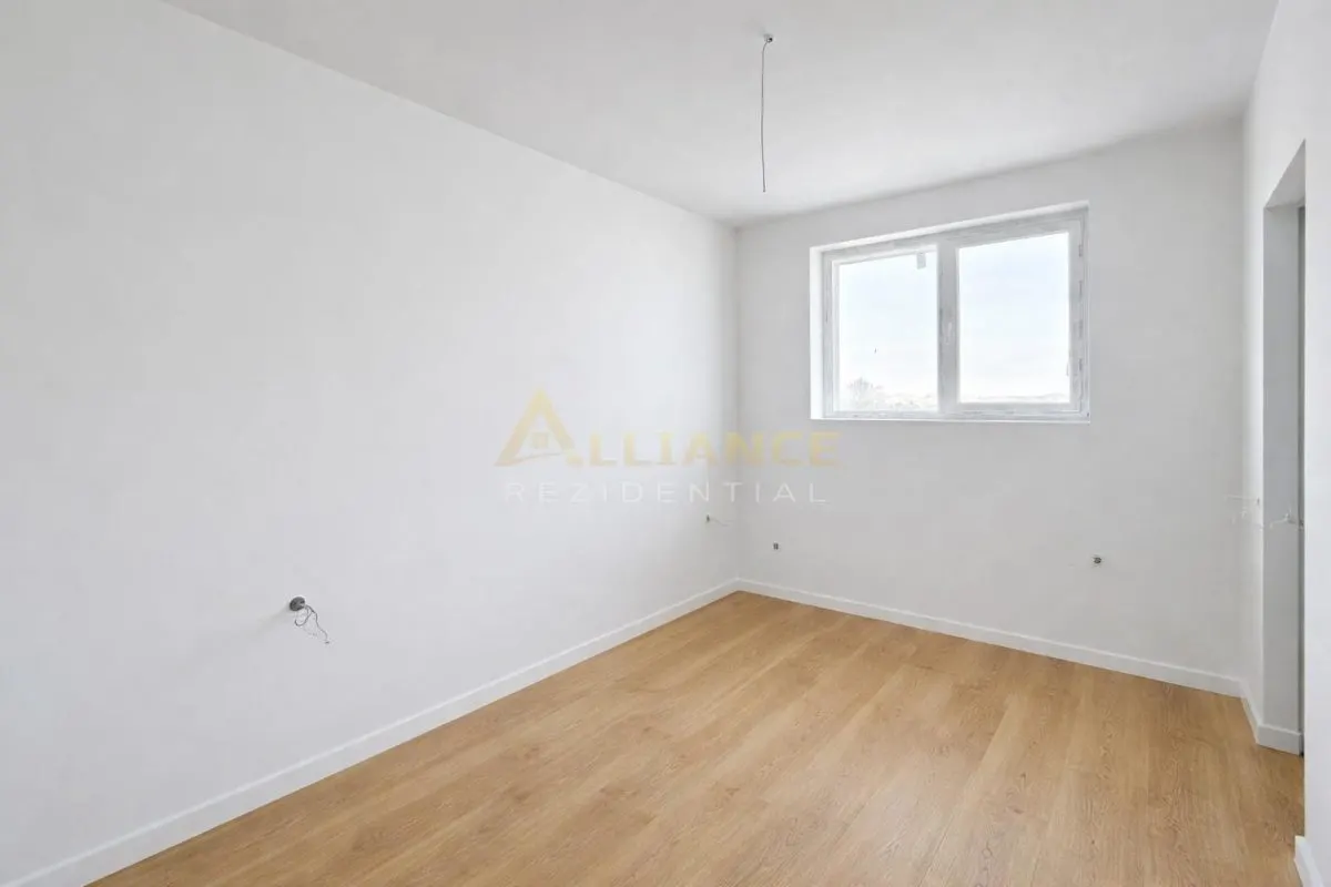 Casa Individuala - 4 camere - 3 bai - 370mp teren - foto 5