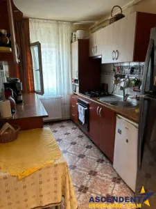 Apartament decomandat zona Spitalului Judetean la intrare pe Carpatilor,  Brasov - foto 2