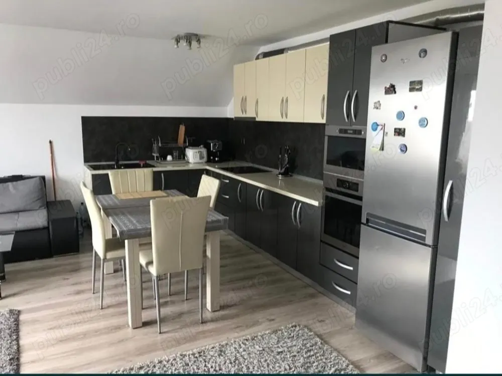 Apartament 3 camere decomandat 95 mp utili  etaj 2 str Victoriei - foto 1