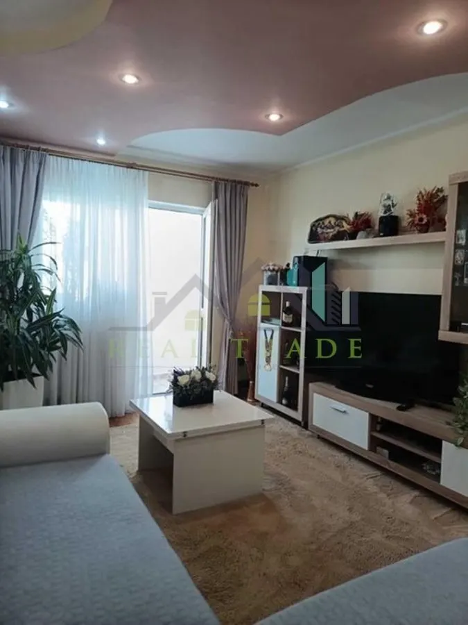 Apartament 3 camere etaj intermediar Astra Zorilor - foto 1