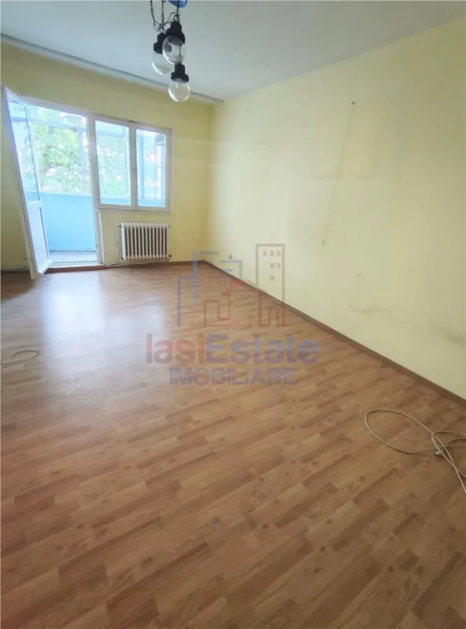 Zona Podu Ros Apartament 2 camere Decomandat - foto 1
