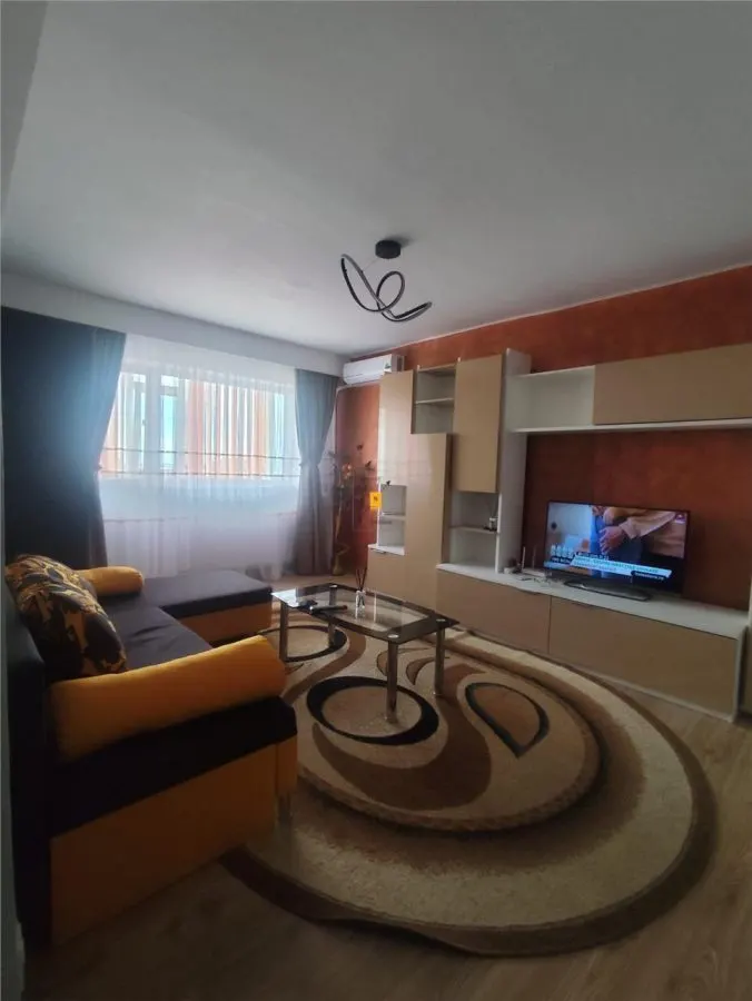 Inchiriere apartament  2 camere zona Malu Rosu - foto 1