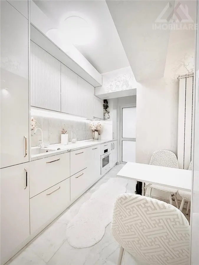 De vanzare: Apartament de lux 3 camere decomandate â€“ Tătărași - foto 9