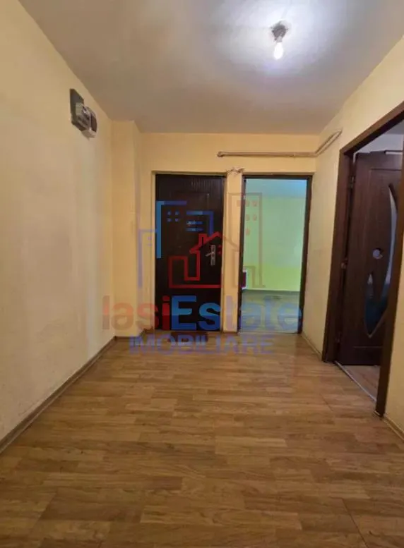 Apartament 3 camere Dacia - foto 2