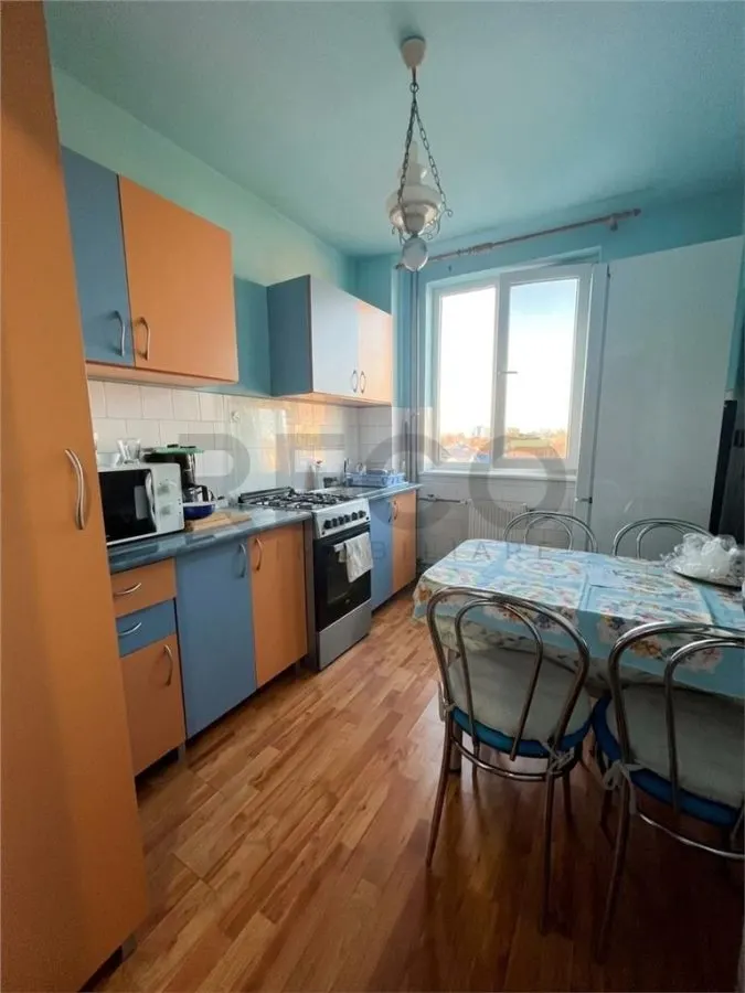 RECO Apartament 3 camere , etaj 3- Cantemir - foto 3