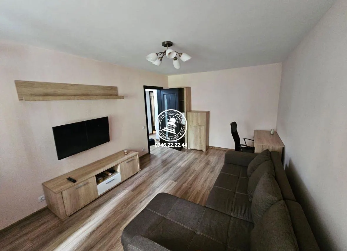 Apartament 3 camere Tg Cucu - foto 1