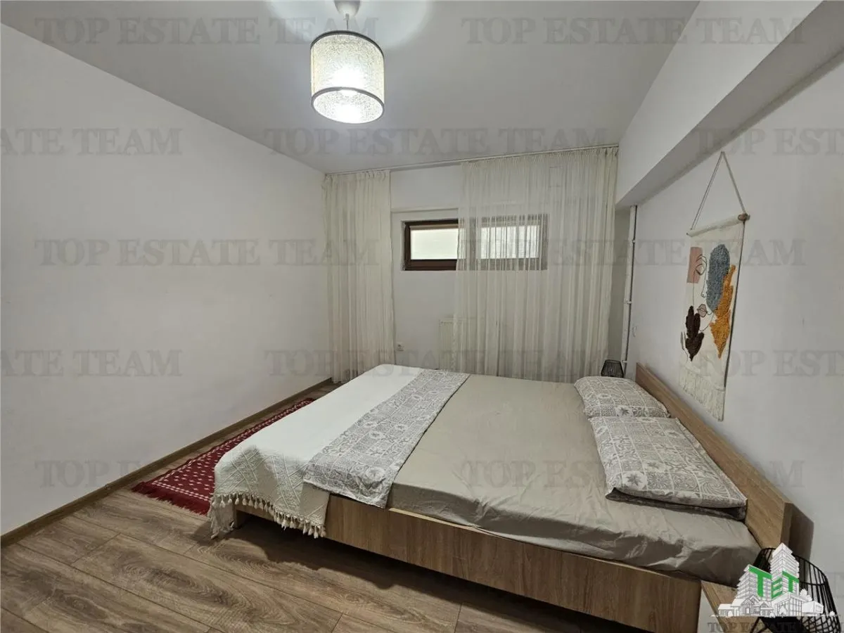 Apartament deosebit, 4 camere, 3 dormitoare - in vila cu intrare separata - o oaza de liniste in inima Constantei - foto 8