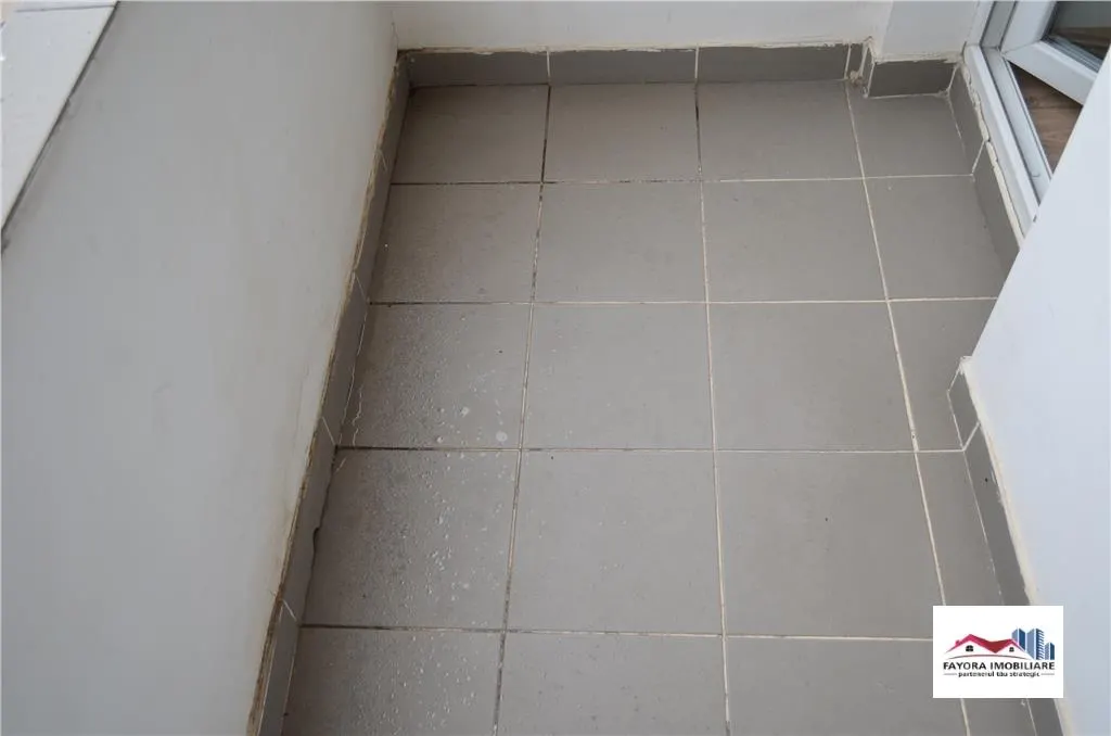 Spatiu Comercial 2 Camere de Inchiriat Zona Ultracentrala - foto 9