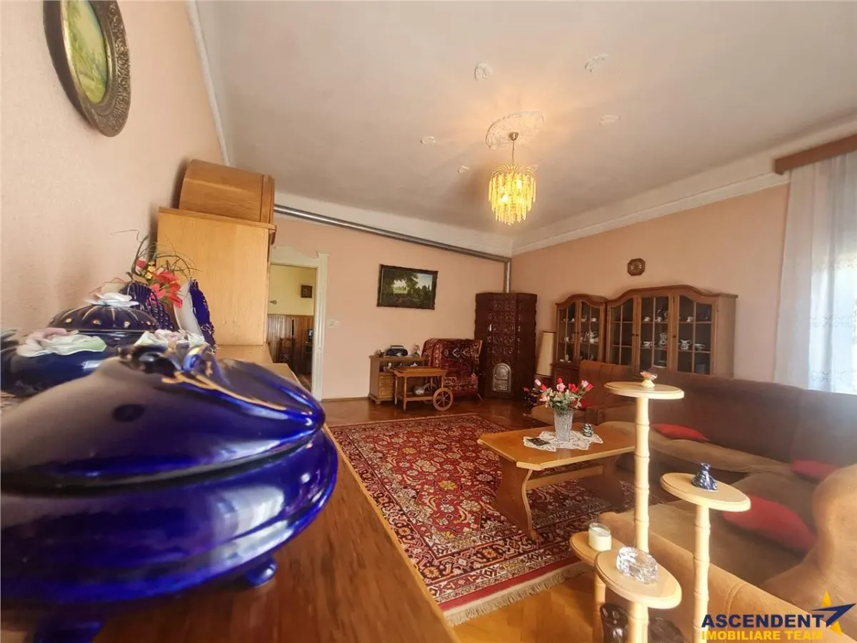 Casa cu vatra traditionala, gradina, garaj, facilitati, Codlea, Brasov - foto 14