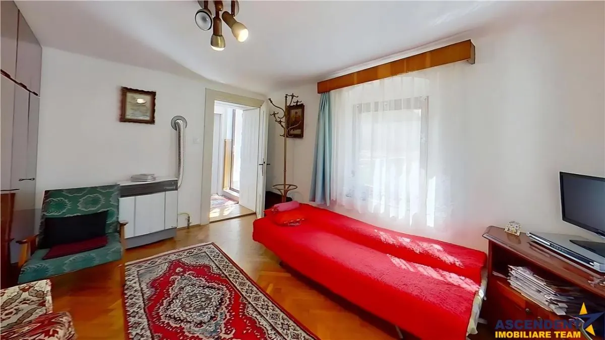 Casa cu vatra traditionala, gradina, garaj, facilitati, Codlea, Brasov - foto 23