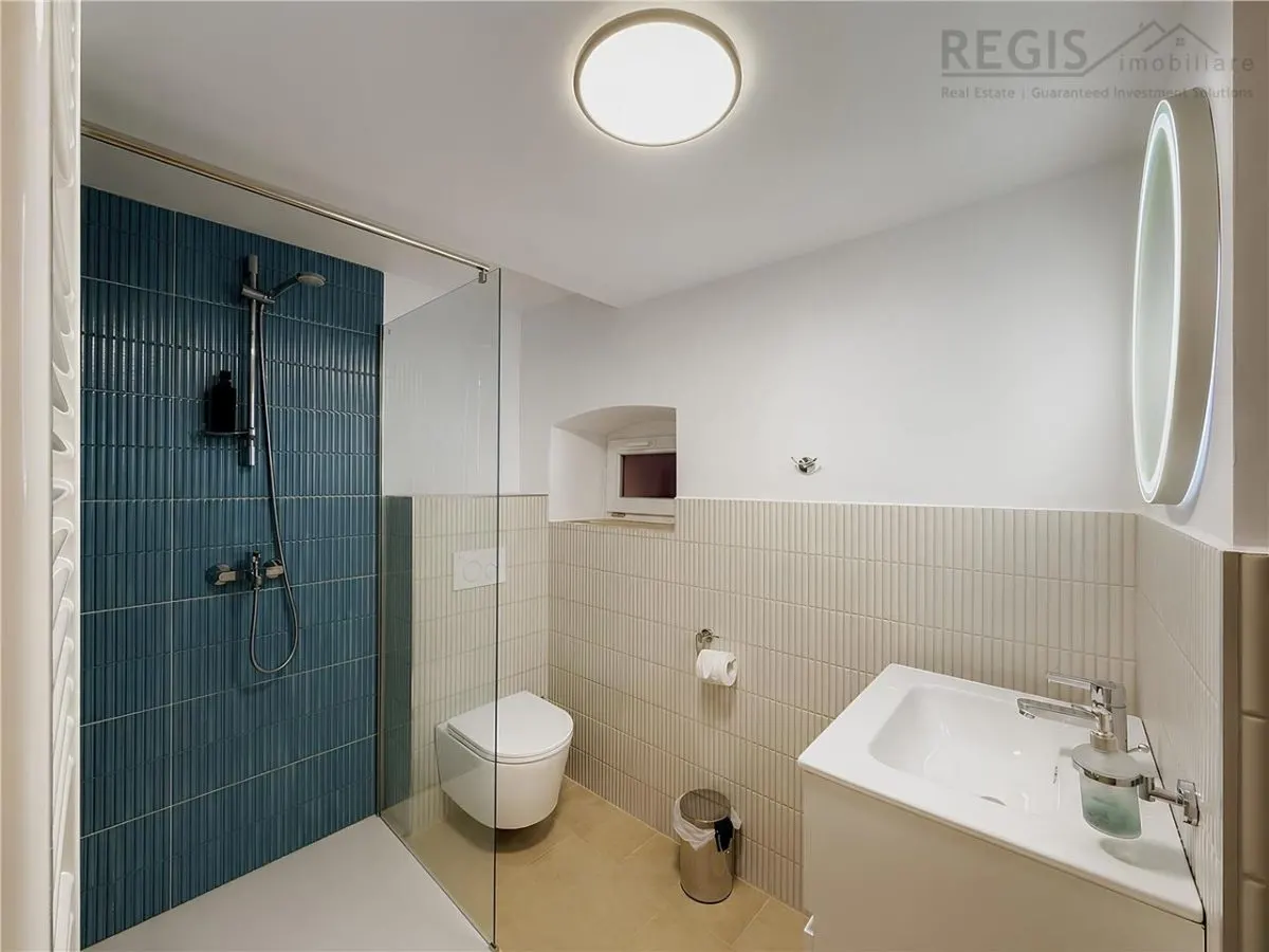Apartament modern cu 2 camere ultracentral pe str Republicii - foto 7