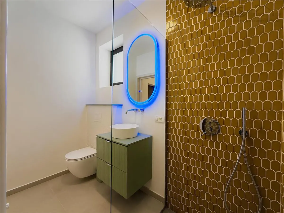 Apartament modern cu 2 camere ultracentral pe str Republicii - foto 7
