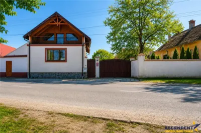 Sediu firma/ rezidential, pe domeniu de 2.240 mp teren,Central, Halchiu, Brasov - foto 17