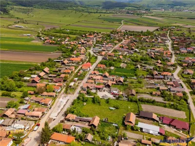 1.200mp teren si casa cu gradina inflorata, aproape de Targu Secuiesc: Belani - foto 15