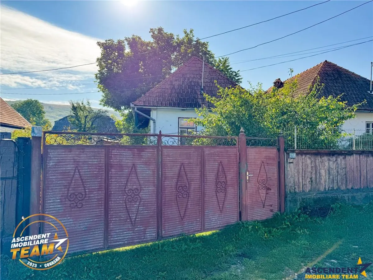 FILM! 3.000 mp teren intravilan cu proprietate traditionala de poveste,Zagon,Covasna - foto 16
