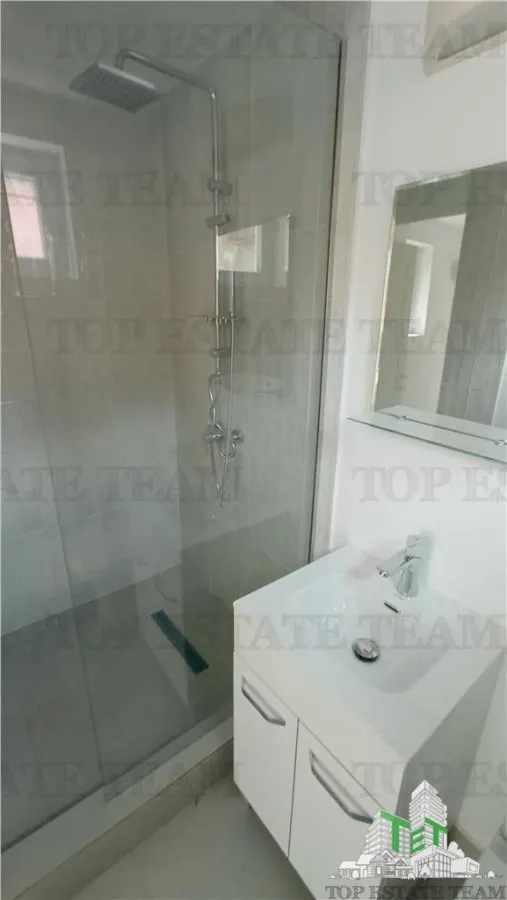 Casa cu potential investitional, de vanzare in zona Tei - foto 4