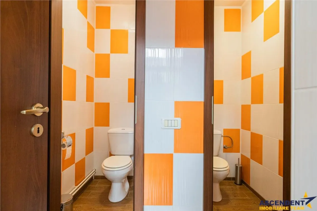 Casa pretabila:comercial/ servicii/ rezidential Central, Fagaras - foto 17