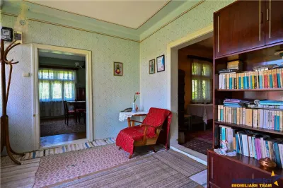 FILM! Proprietate autentica, Bran-Simon, 4.300 mp teren, casa traditionala + anexe - foto 4