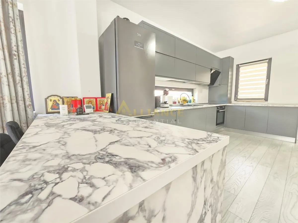 Casa tip duplex ~ 3 camere 2 bai ~ teren 150mp ~ - foto 12