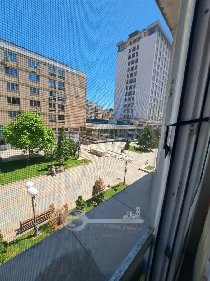 Apartament 3 Camere Ultracentral - 720 euro - foto 2