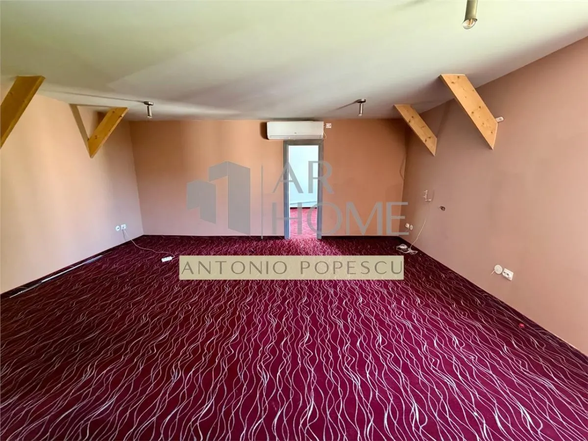Inchiriere spatiu comercial stradal P+1E, in Baicoi, zona centrala. - foto 11