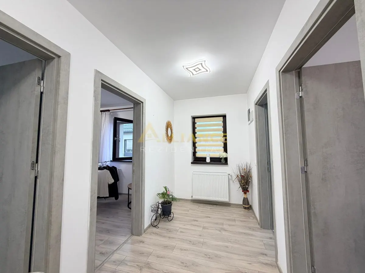 Duplex mobilat si utilat - 4 camere - 2 bai - 300 mp teren - foto 17