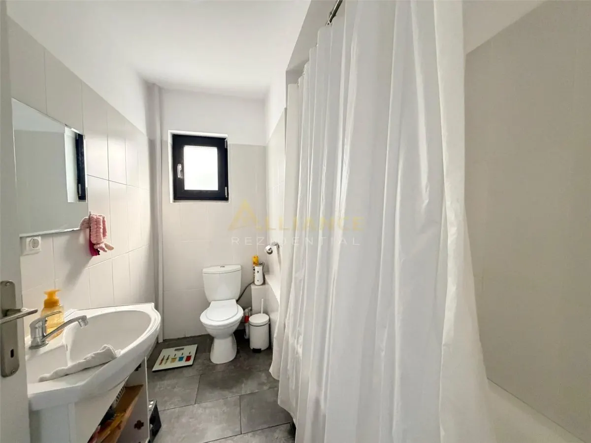 Duplex mobilat si utilat-4 camere-200 m de  STV - foto 15