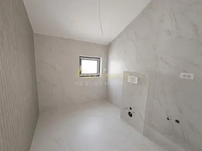 Vila str Miorita-4 camere-3 bai-2 dressinguri-beci - foto 5
